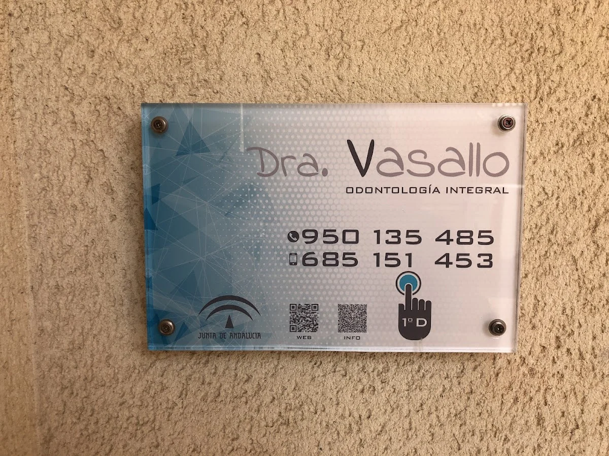 DRA. VASALLO Odontología Integral