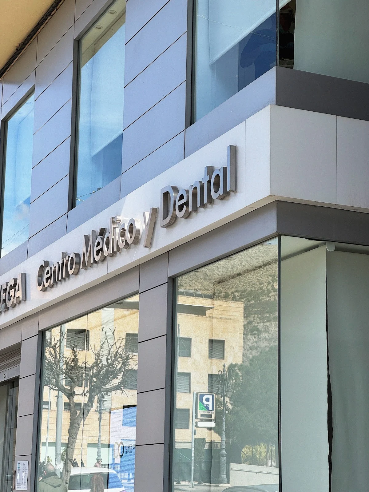 Dres. Ortega Centro Médico y Dental en Orihuela - 2