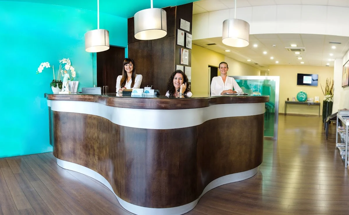 El Cedro (Clínica Dental)