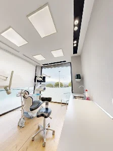 Escamez Dental - 2