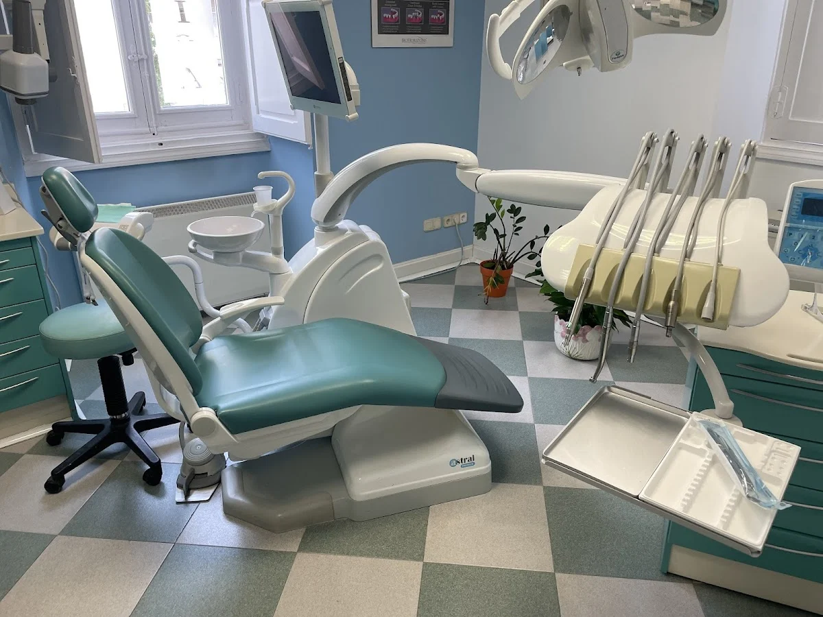 Escorial Dental