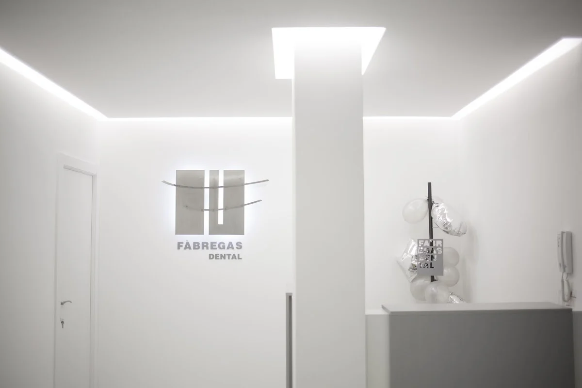 Fàbregas dental - 2