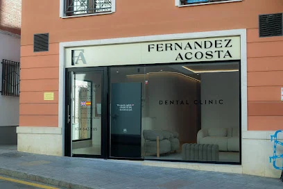 Fernández Acosta Dentista en Vélez Málaga