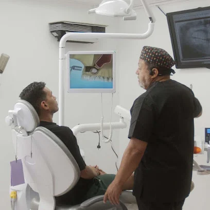 Gandia Dental Care | Implantología y rehabilitación oral