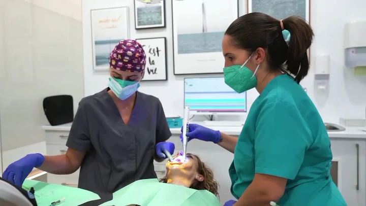 Ikident Clinica Dental - 2