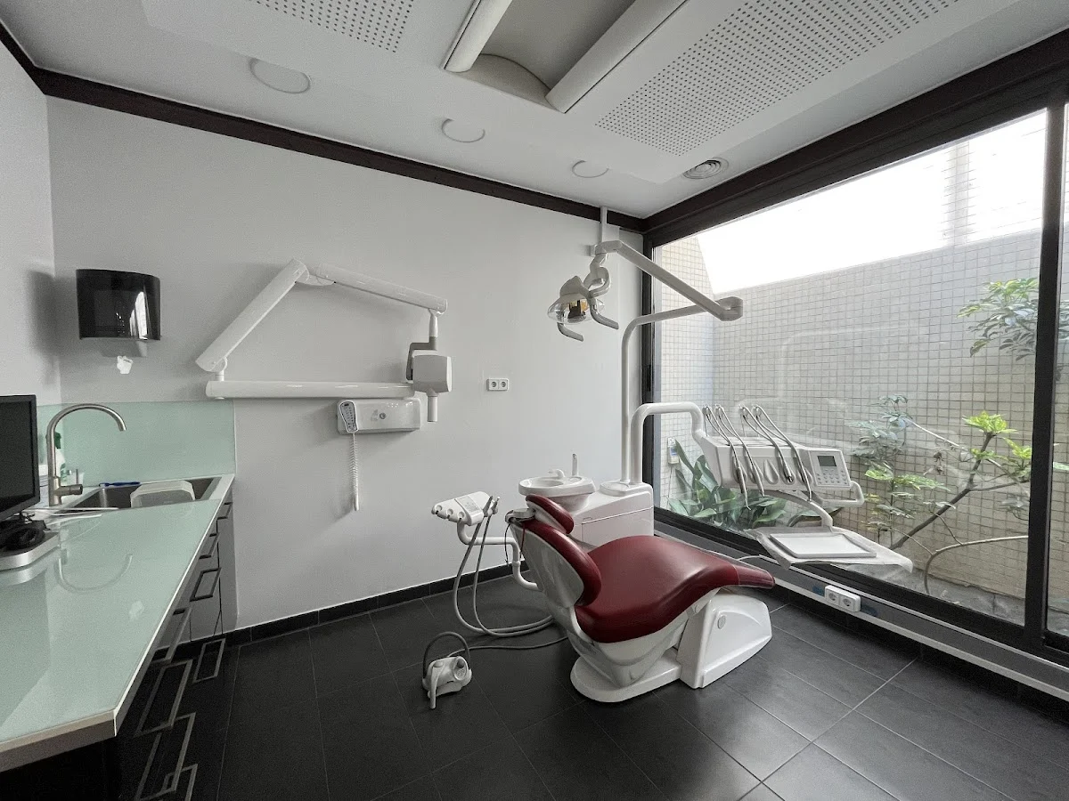 Institut Implantològic Dental - Clínica Dental Sabadell - 2