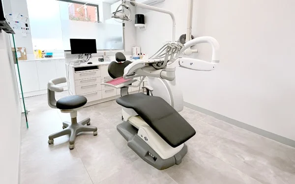 Institut Implantològic Dental - Clínica Dental Sant Andreu de la Barca - 2