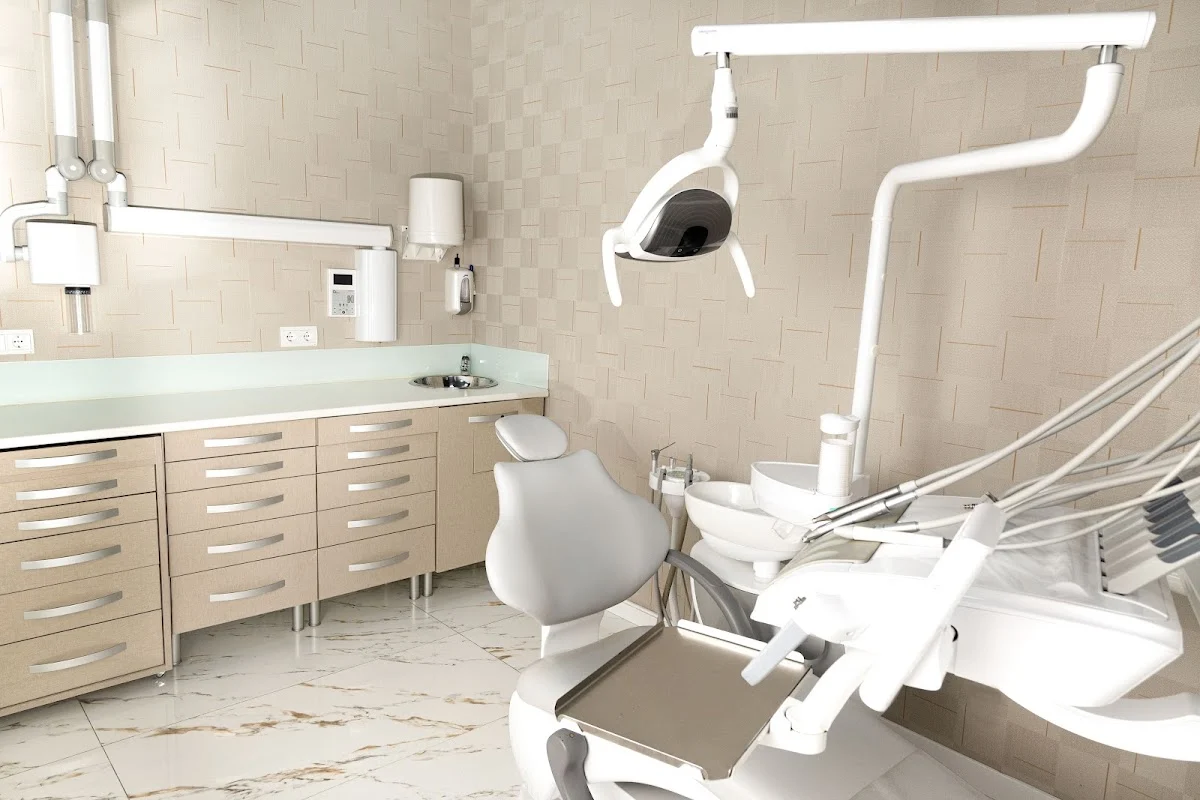 Instituto Dental Internacional Elche - 2