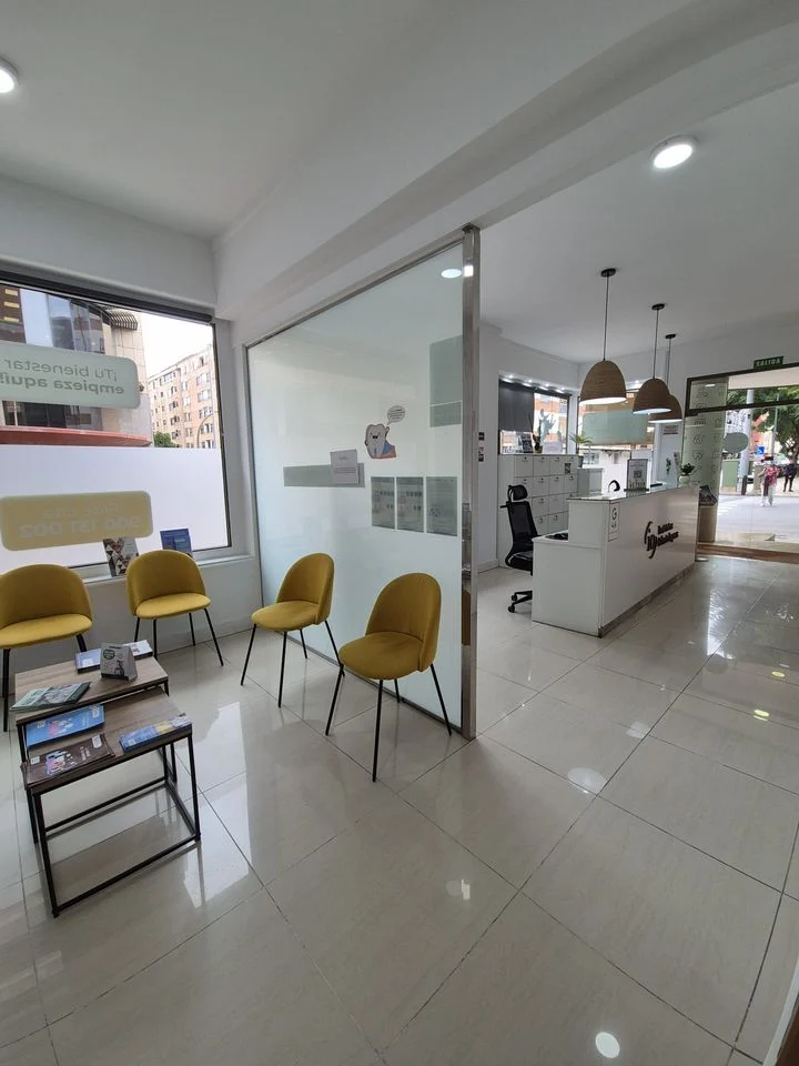 Institutos Odontológicos IO - Clínica Dental Castellón - 2