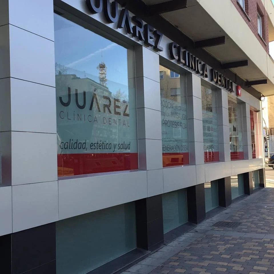 Juárez Clínica Dental - 2