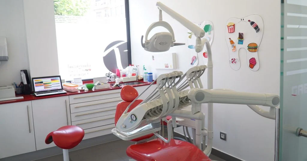 Juárez Clínica Dental