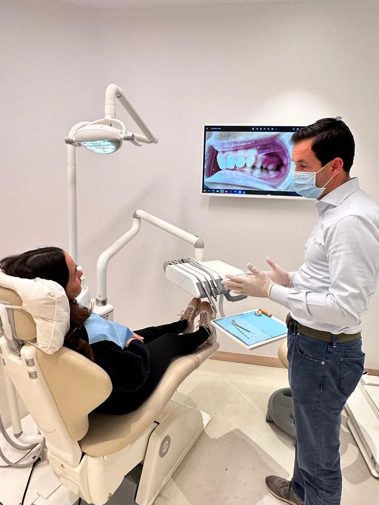 KIMO Espacio * Clínica Dental Biológica en Valencia | Ortodoncia | Amalgamas | Implantes | Carillas - 2