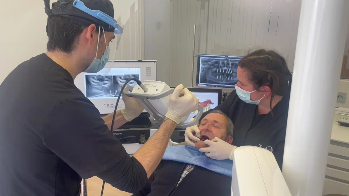 Lara & Ochoa Clínica Dental - 3