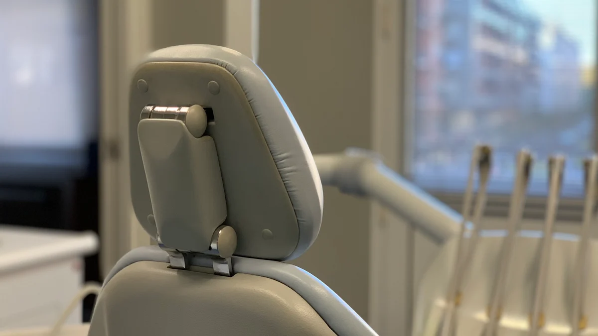 MK DENTAL - KAREN MARTUL