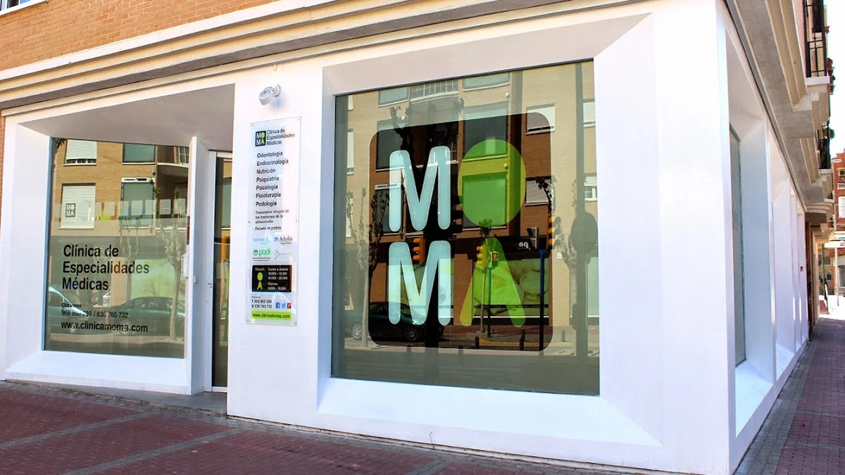 MOMA Clínica Dental y Especialidades Médicas - 2