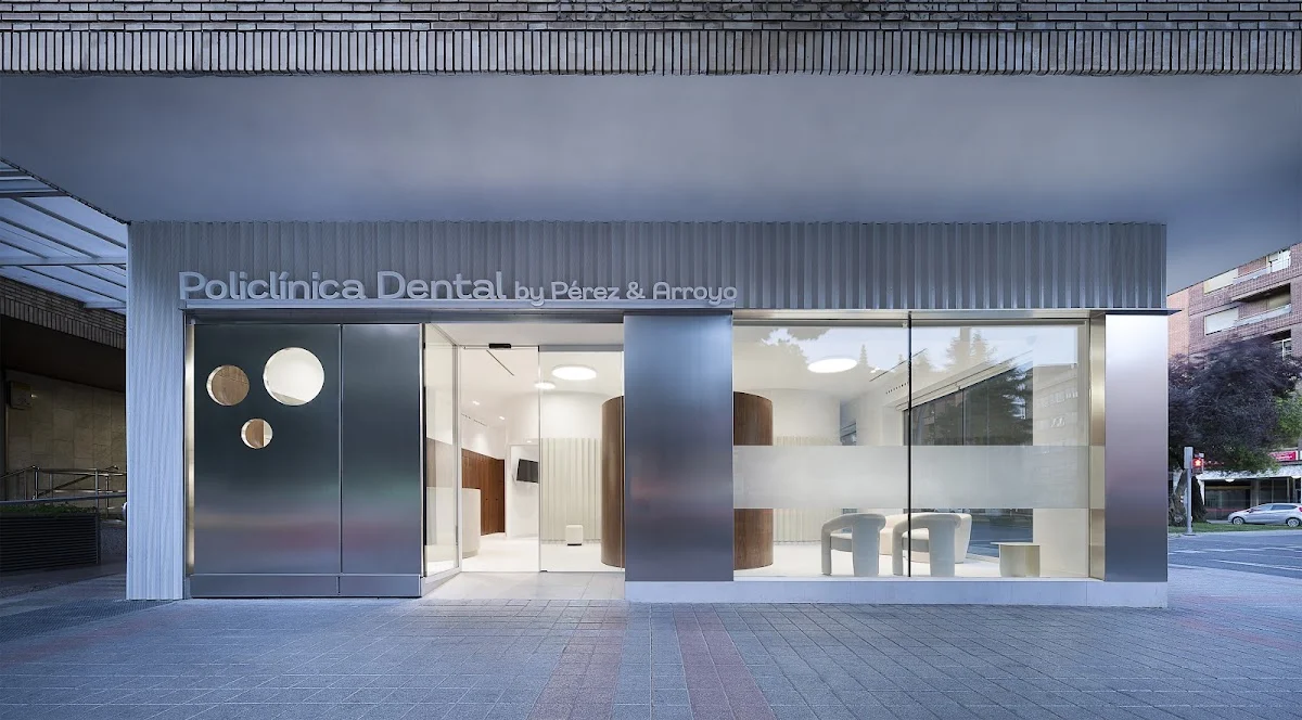 Policlínica Dental by Pérez & Arroyo