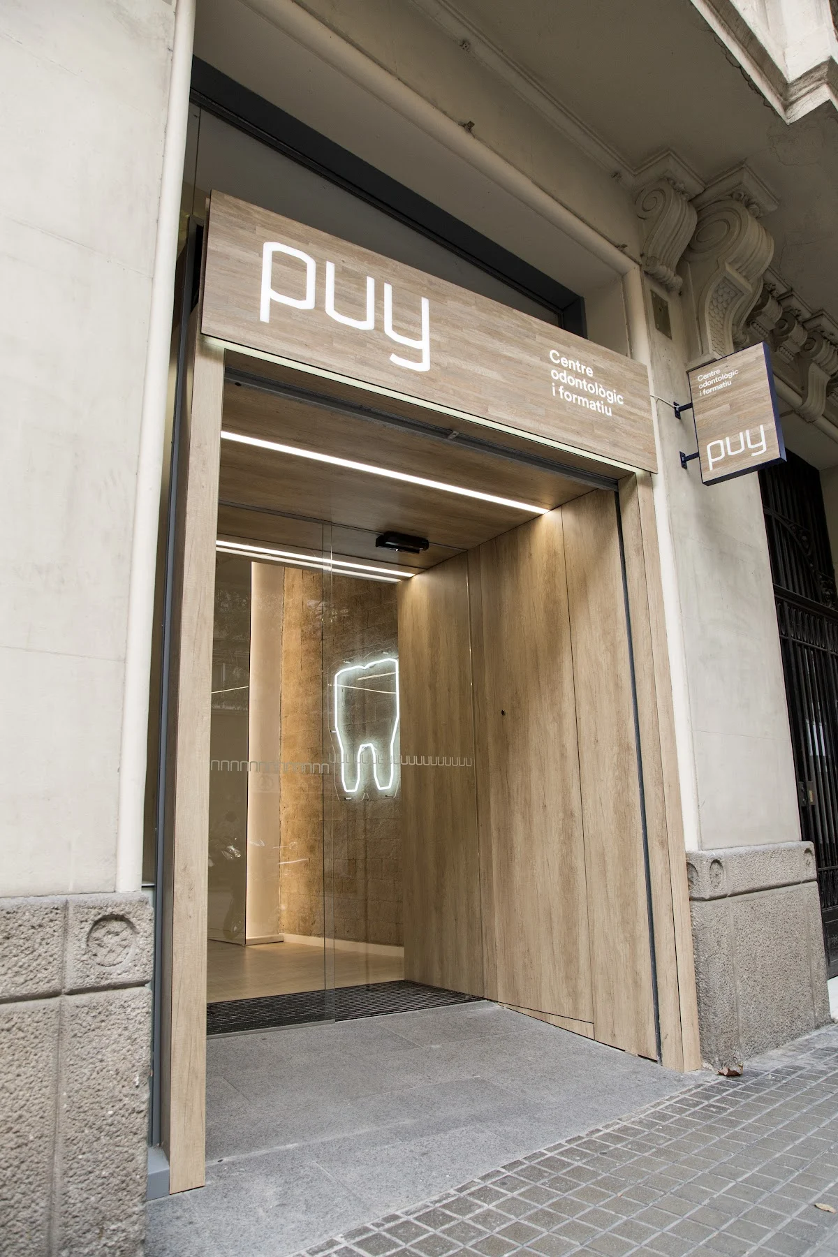 PUY | Dentista Barcelona - 2