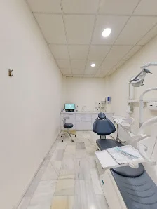Rodríguez & Bandera Clínica Dental - 2