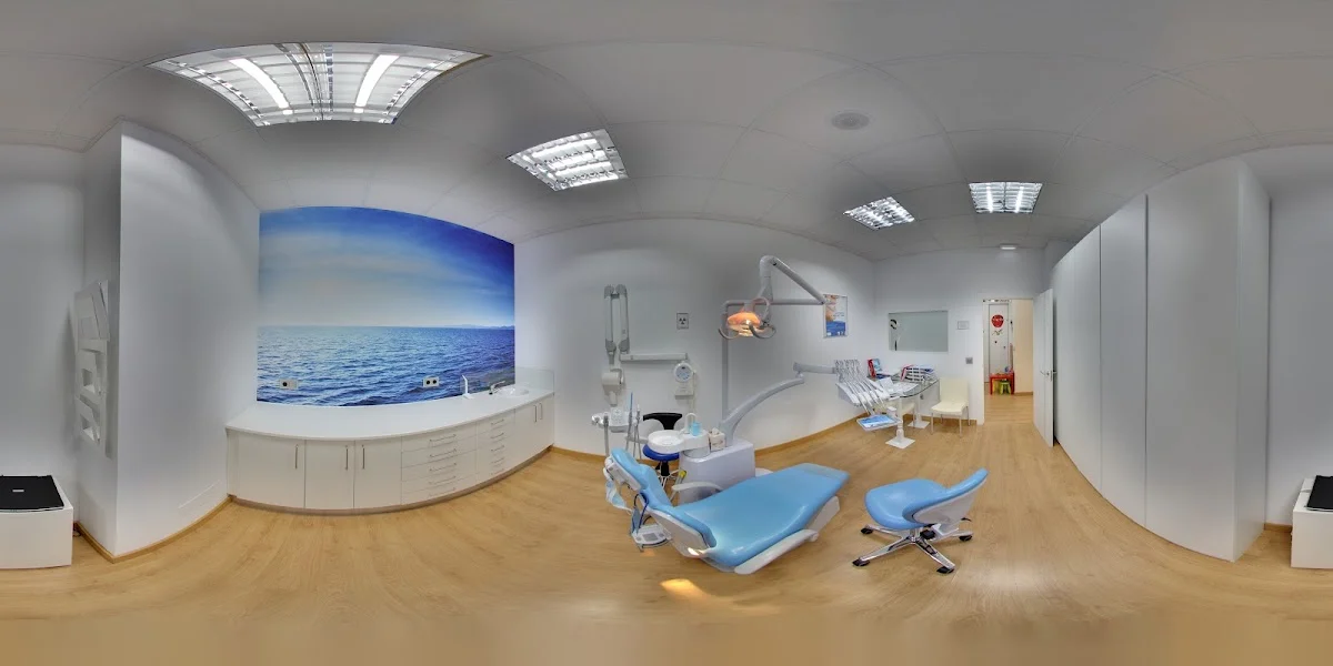 Salud Dental y Estética Viesques - 3