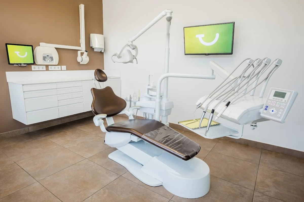 Tomares Dental - 2
