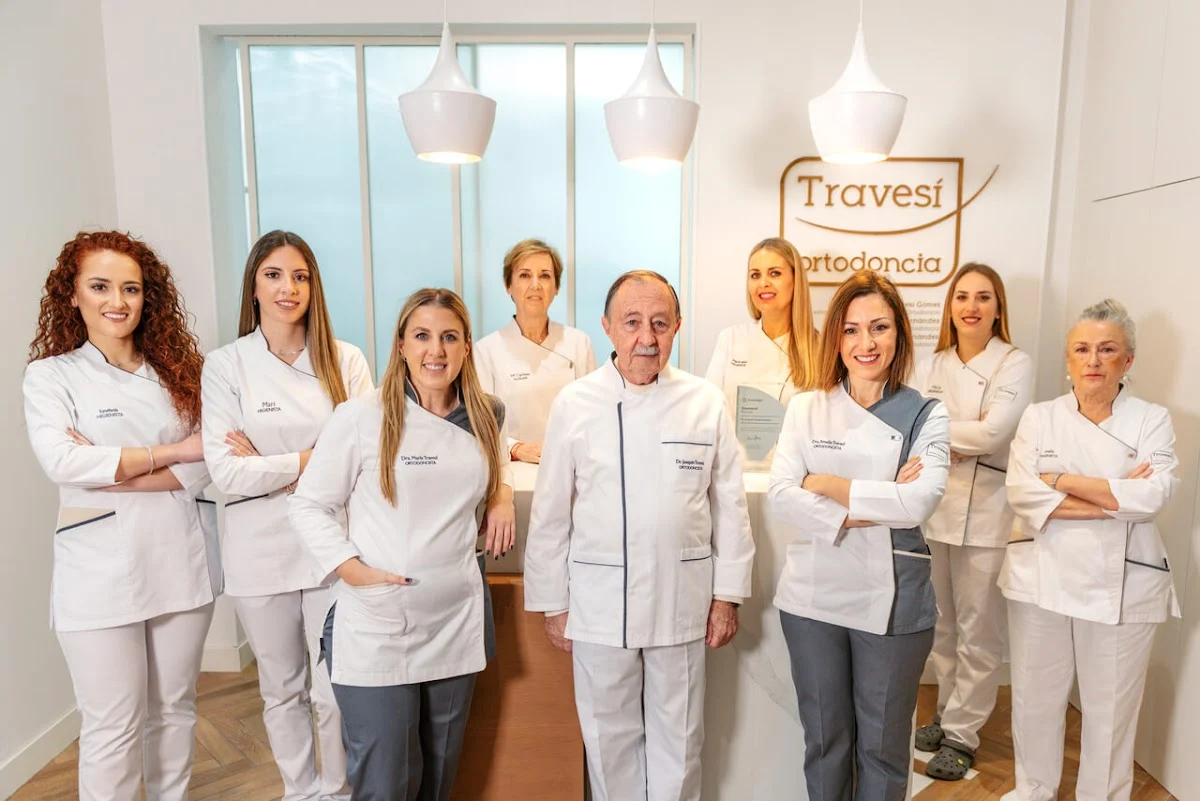 Travesi Ortodoncia Granada 🦷