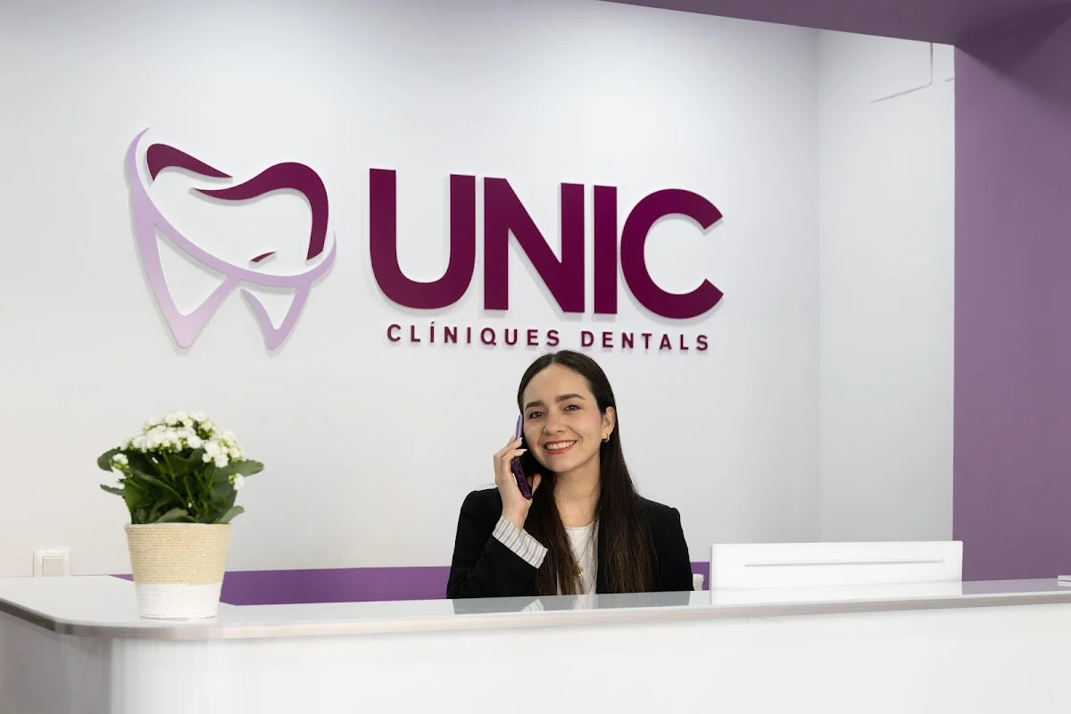 UNIC Clínicas Dentales – Poble Sec - 2