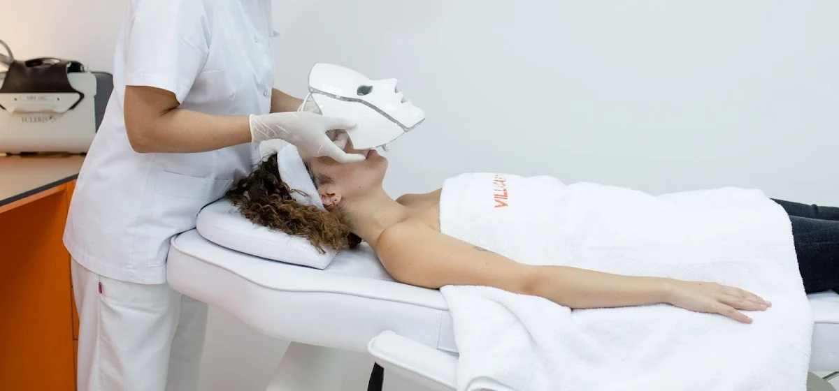 VILLACASTÍN - Clínica Dental y Medicina Estética - Implantes - Ortodoncia invisible - Carillas - Botox - Depilación láser - 2