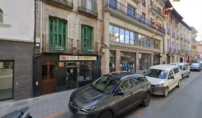 Viñuales Sampietro Esperanza Médico Dentista