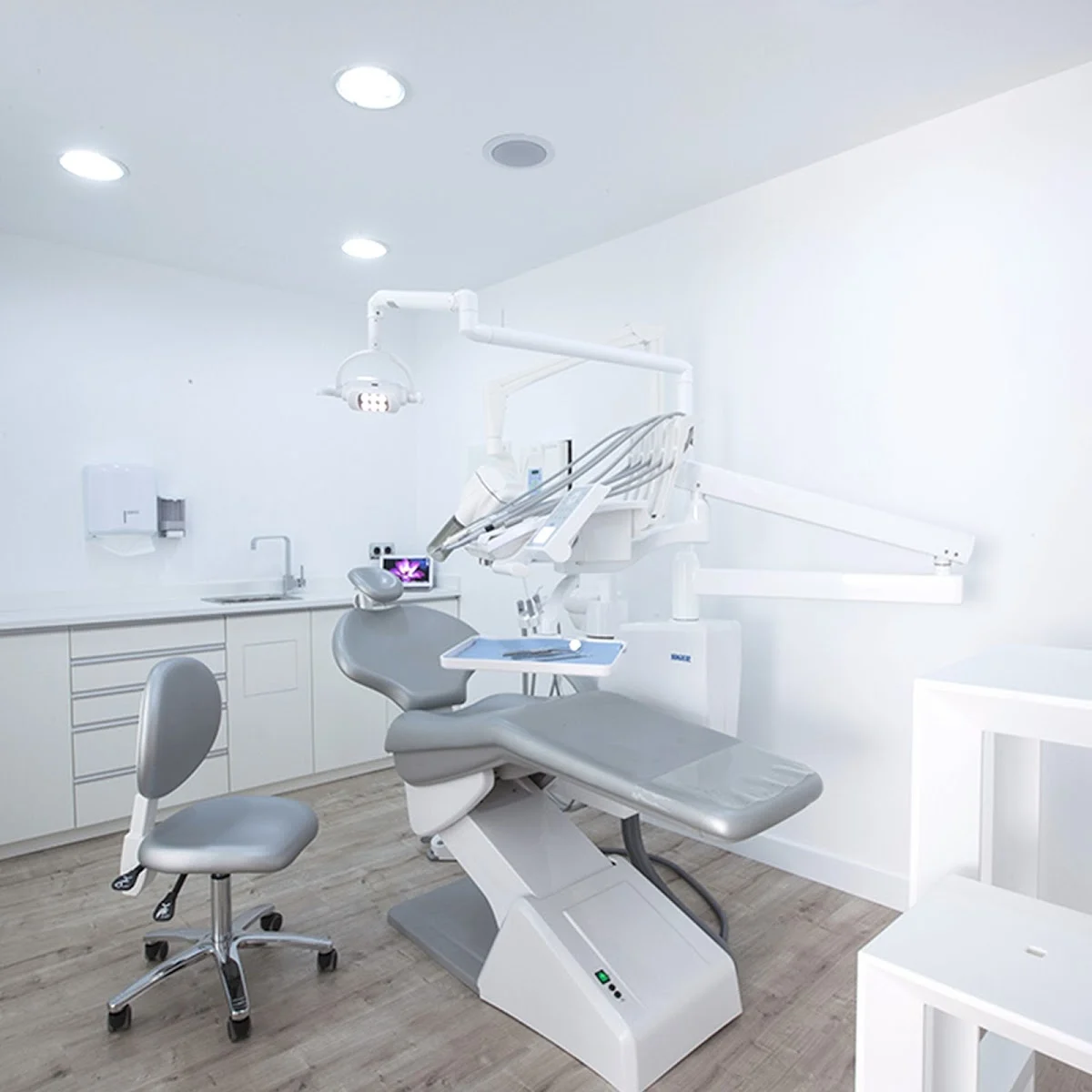 White Clínica Dental