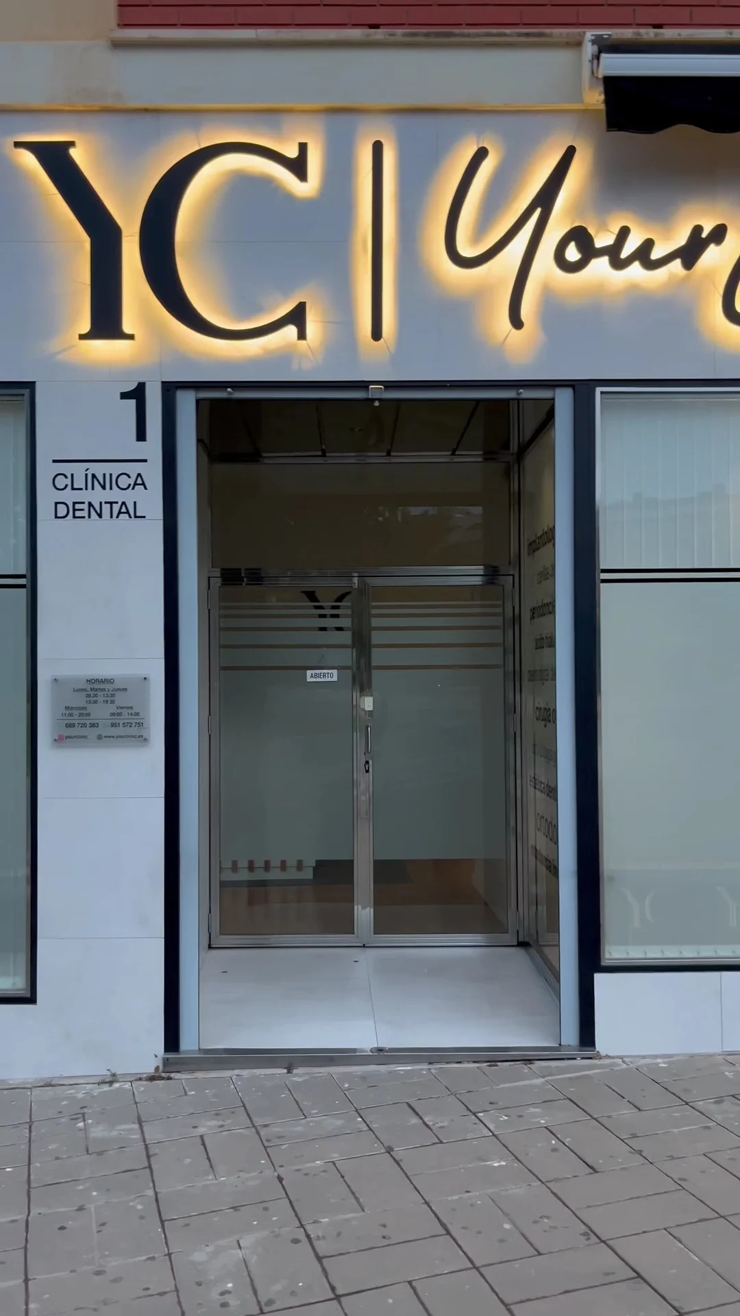 Your Clinic. Dentista en Teatinos (Málaga) - 2