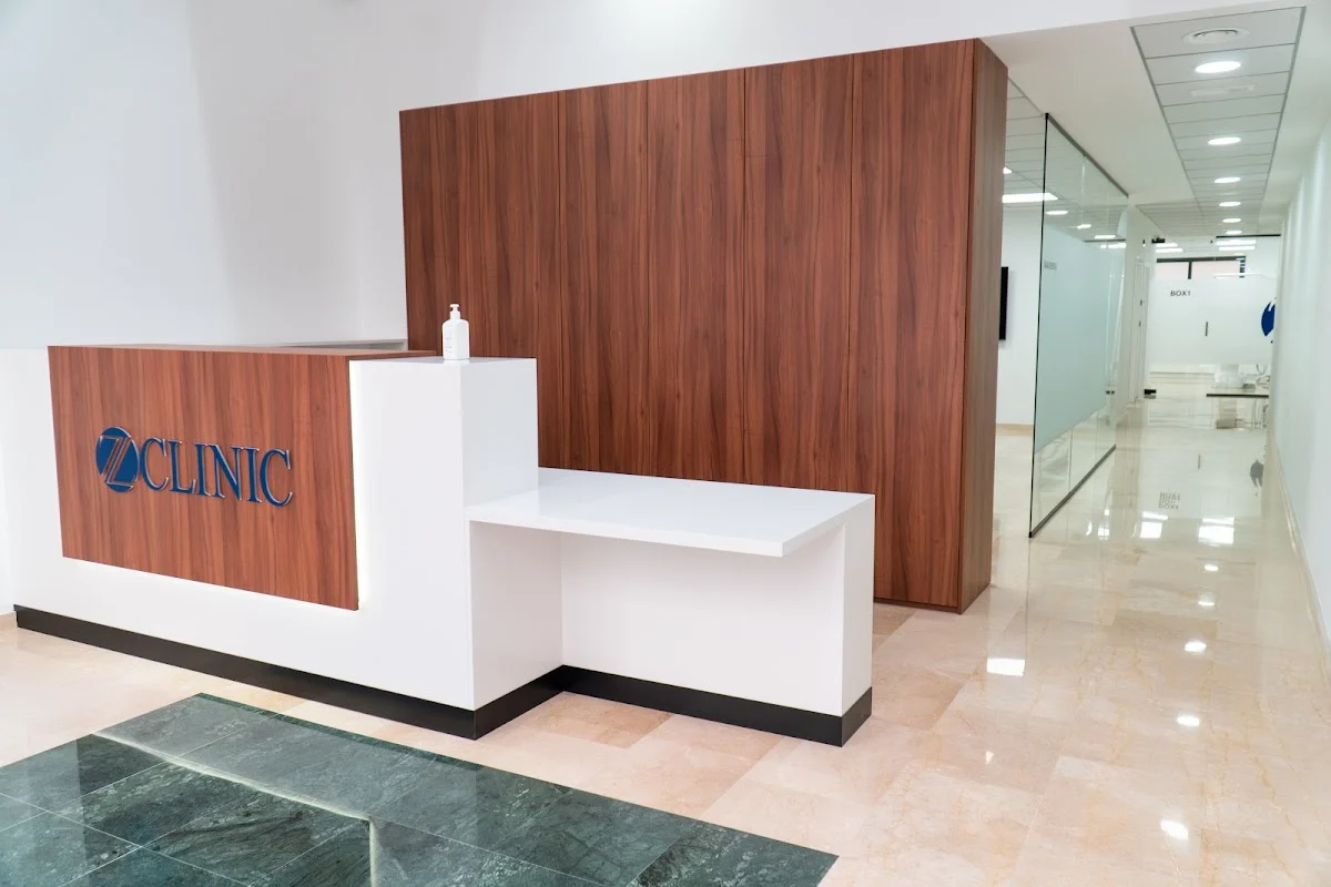 Z-CLINIC ODONTOLOGÍA AVANZADA - 2